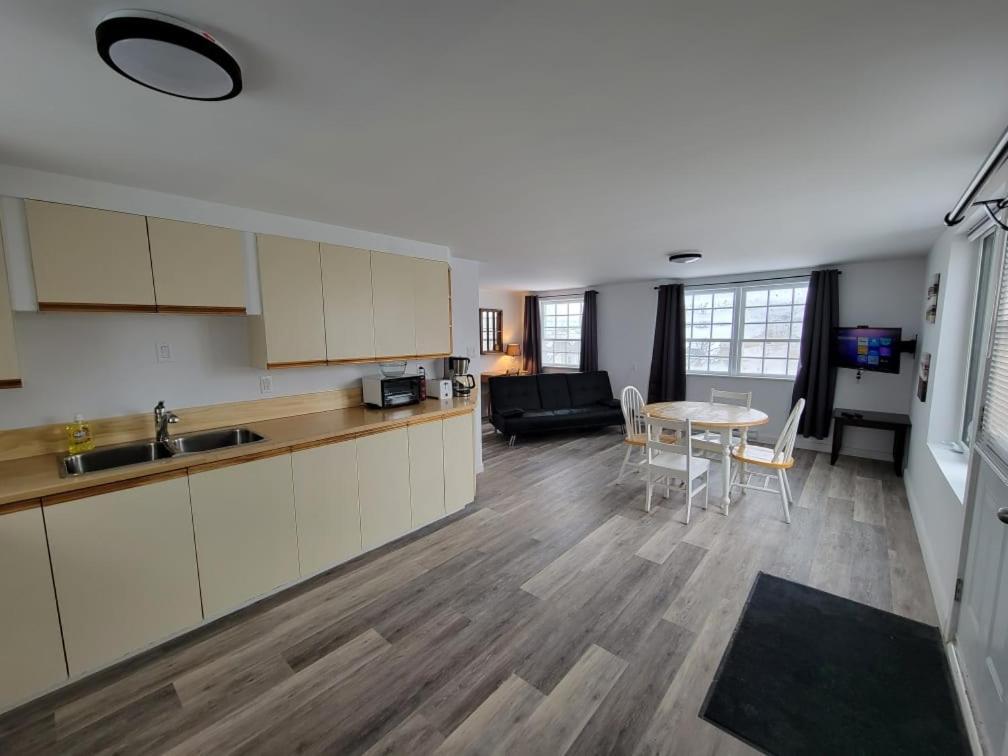 Aux 4 vents - Auberg'Inn Carleton-sur-Mer Kamer foto