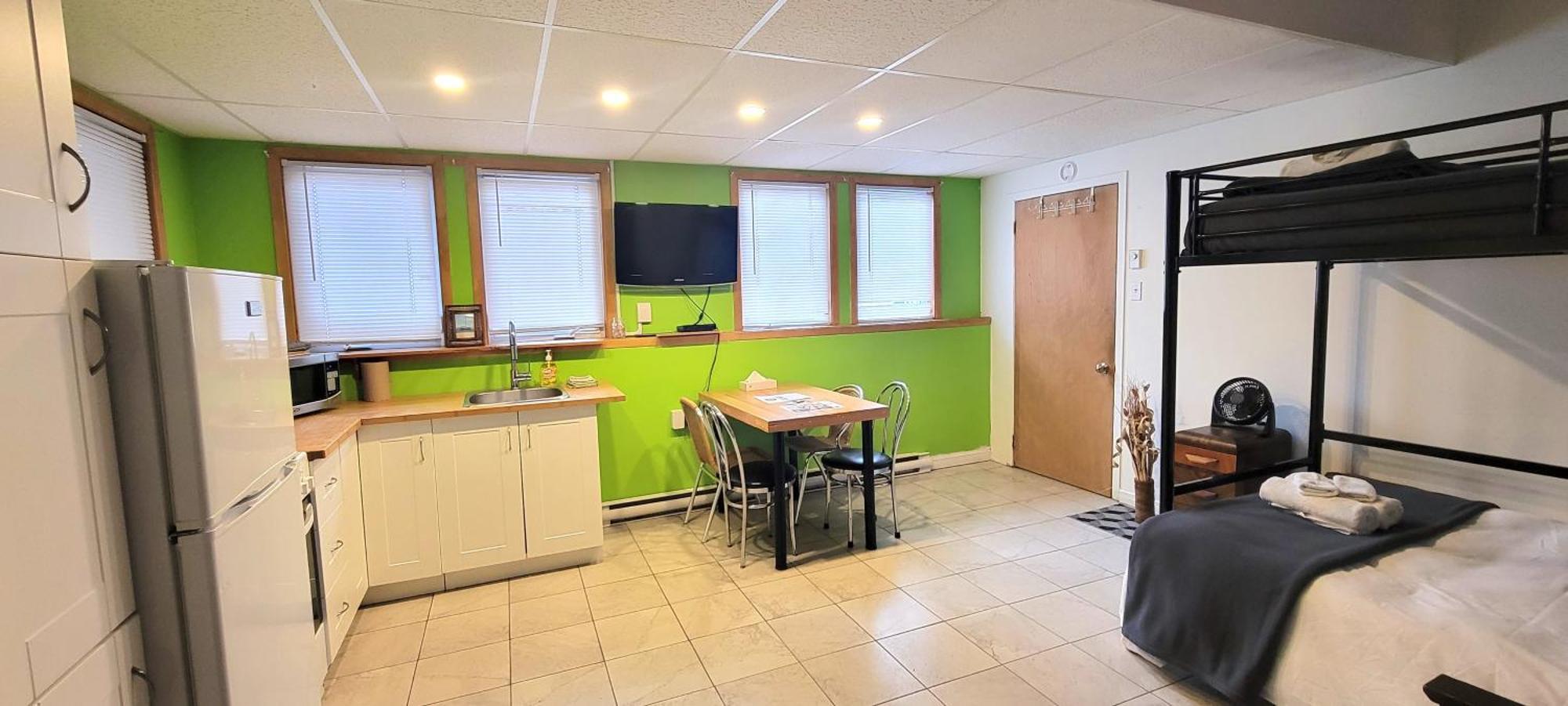 Aux 4 vents - Auberg'Inn Carleton-sur-Mer Kamer foto