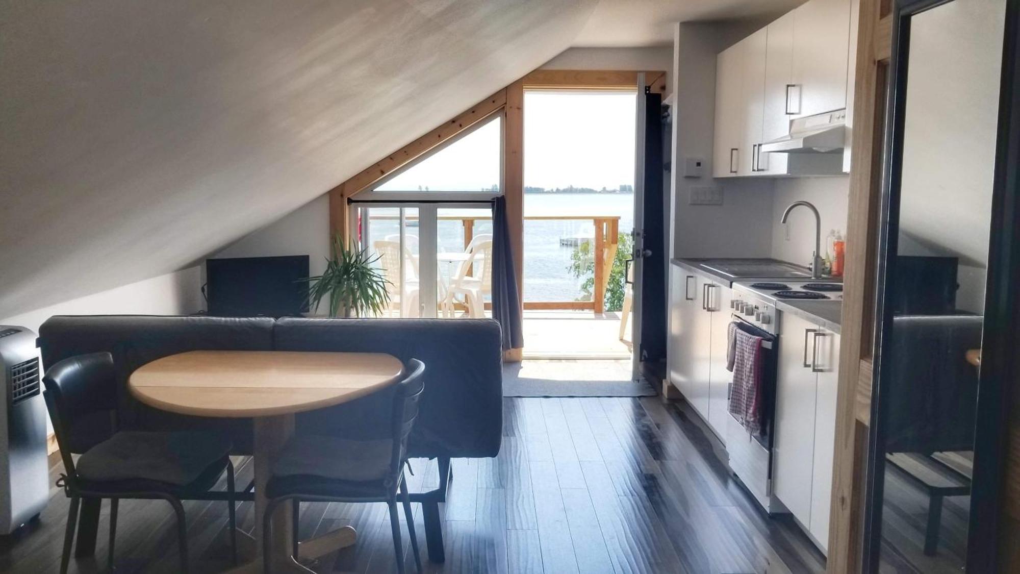 Aux 4 vents - Auberg'Inn Carleton-sur-Mer Buitenkant foto